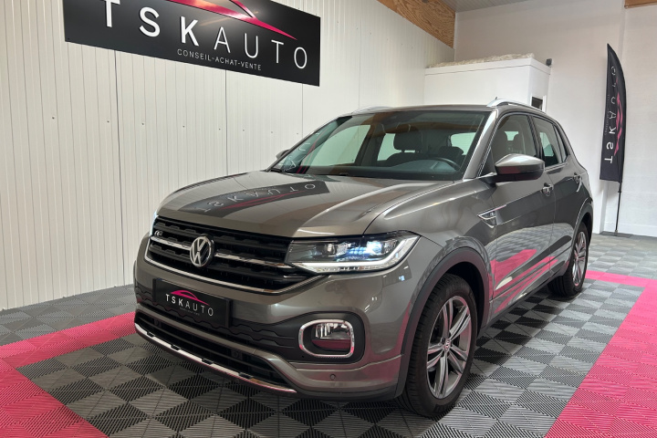 VOLKSWAGEN T-CROSS