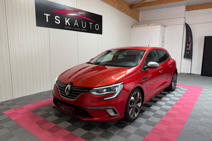 RENAULT MEGANE IV BERLINE