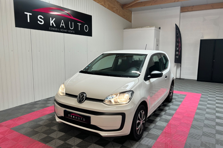 VOLKSWAGEN UP