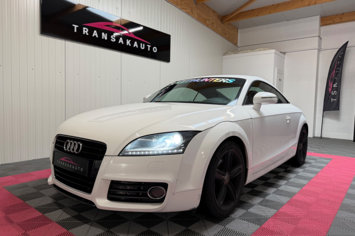 AUDI TT COUPE