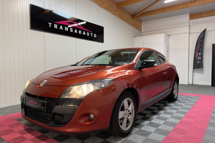 RENAULT MEGANE III COUPE