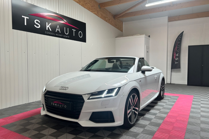AUDI TT ROADSTER