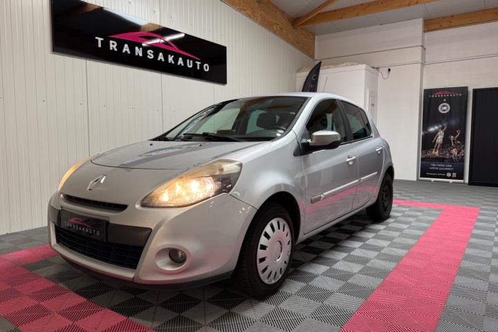 RENAULT CLIO III