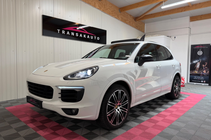 PORSCHE CAYENNE
