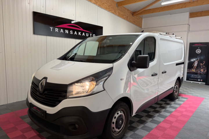 RENAULT TRAFIC FOURGON
