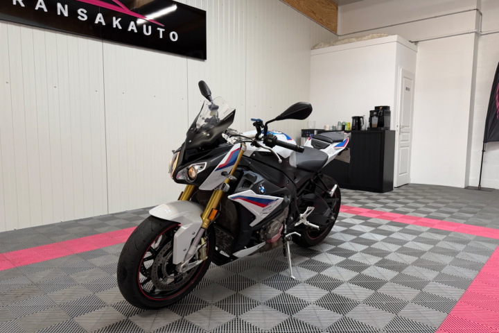 BMW S1000R