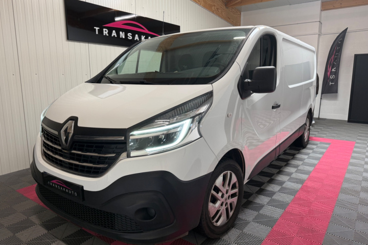 RENAULT TRAFIC FOURGON