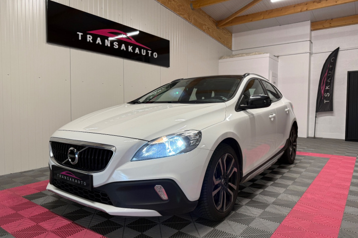 VOLVO V40 CROSS COUNTRY