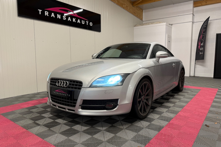 AUDI TT COUPE